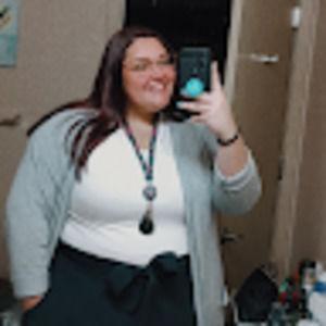 Meet your Posher, Kacy